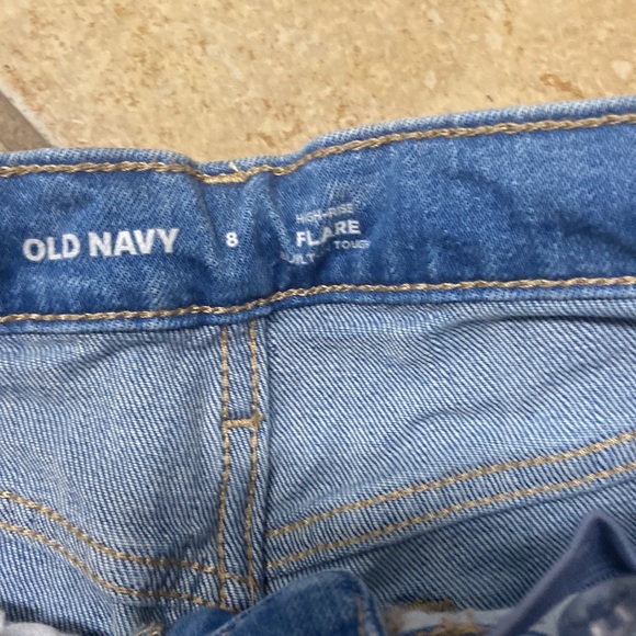 Old Navy hi rise, flare jeans - Picture 3 of 5